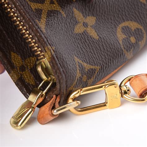 louis vuitton wristlet